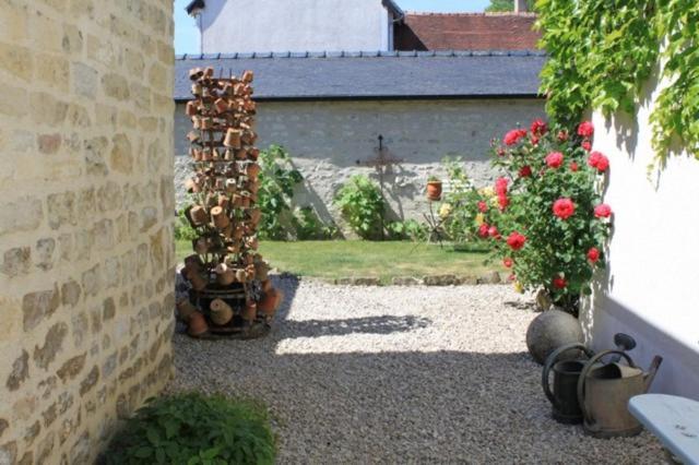 Chambres Et Table D'Hotes, Maisonnettes Individuelles Dans Propriete Privee Vézinnes Exteriör bild